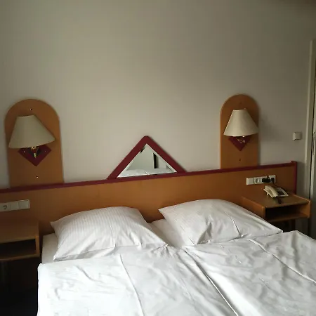 Pius-hof Haus Iii *